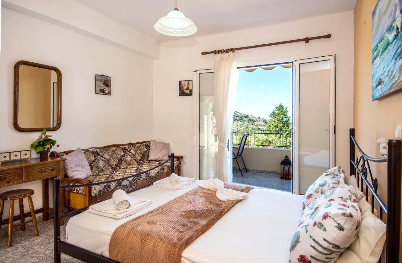Aristotelis Apartments Razata Экстерьер фото