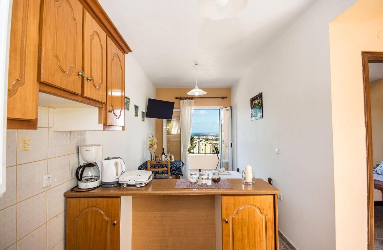 Aristotelis Apartments Razata Экстерьер фото