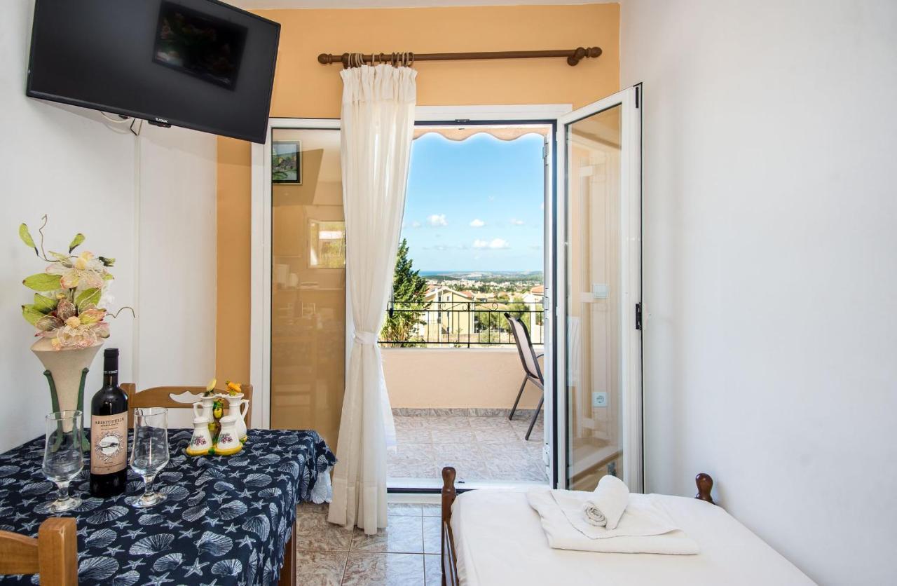 Aristotelis Apartments Razata Экстерьер фото