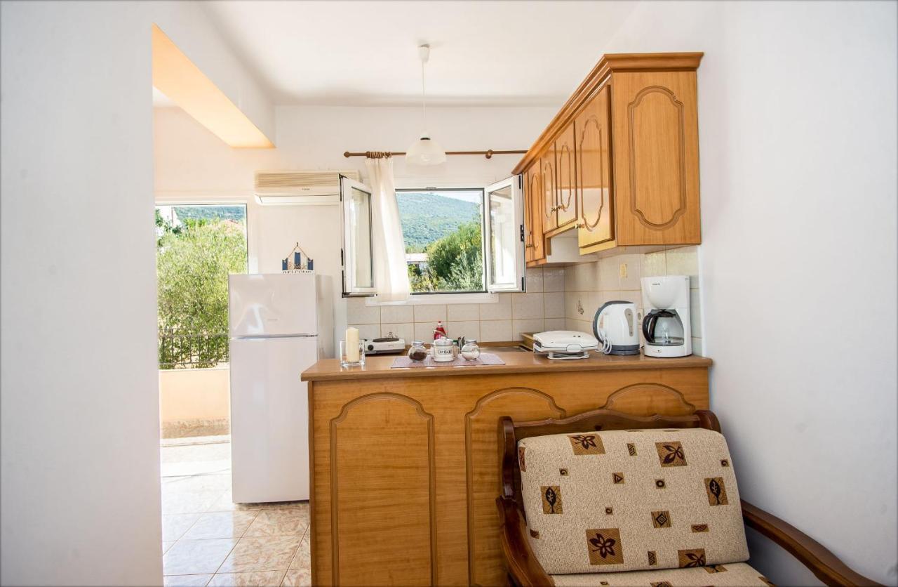 Aristotelis Apartments Razata Экстерьер фото