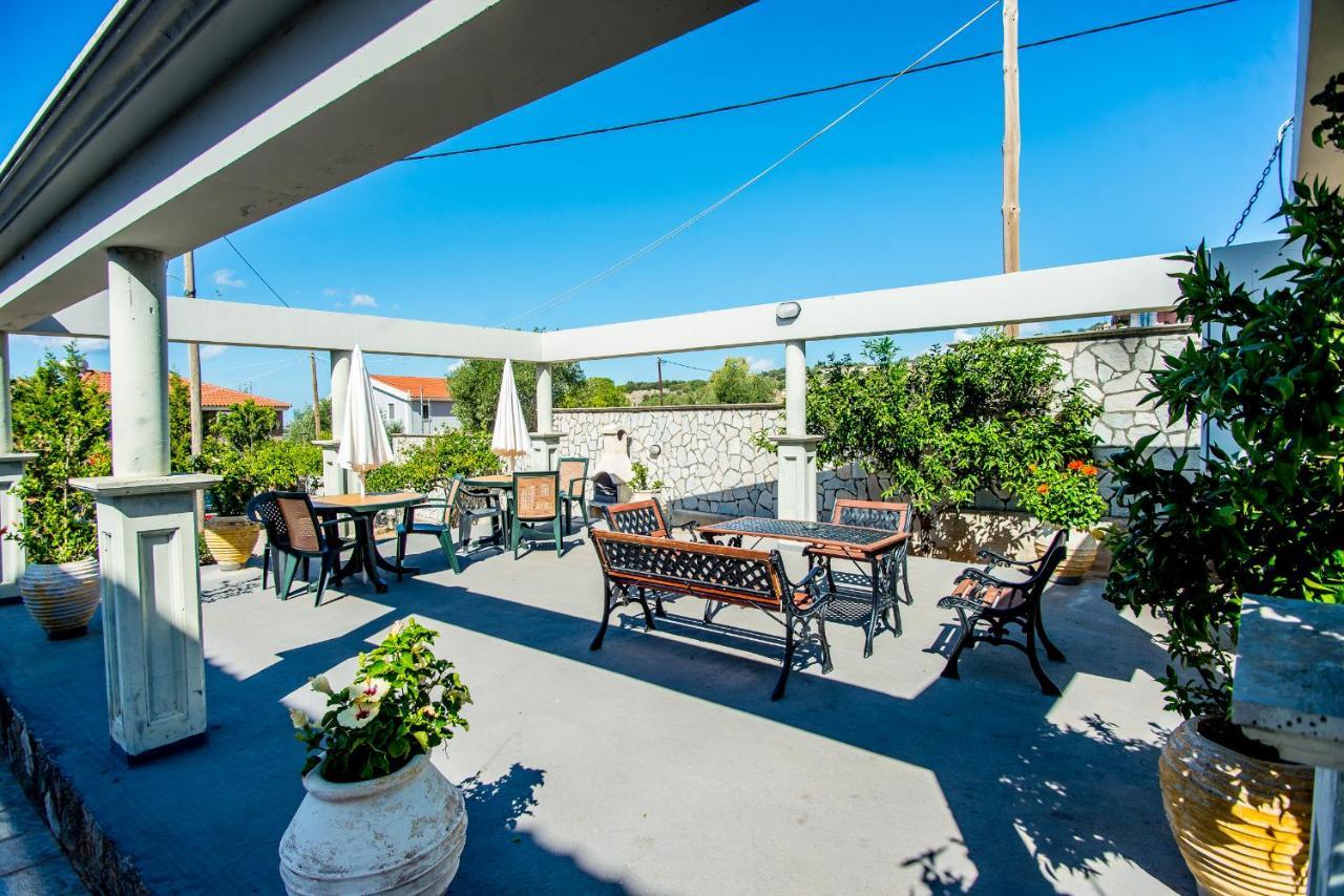 Aristotelis Apartments Razata Экстерьер фото