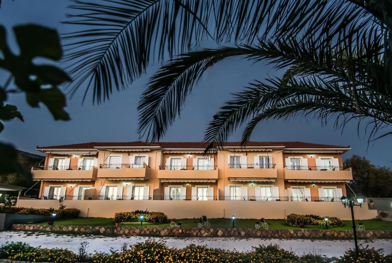 Aristotelis Apartments Razata Экстерьер фото