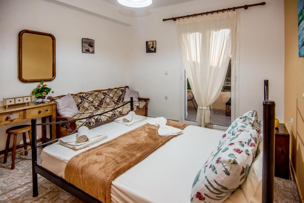 Aristotelis Apartments Razata Экстерьер фото