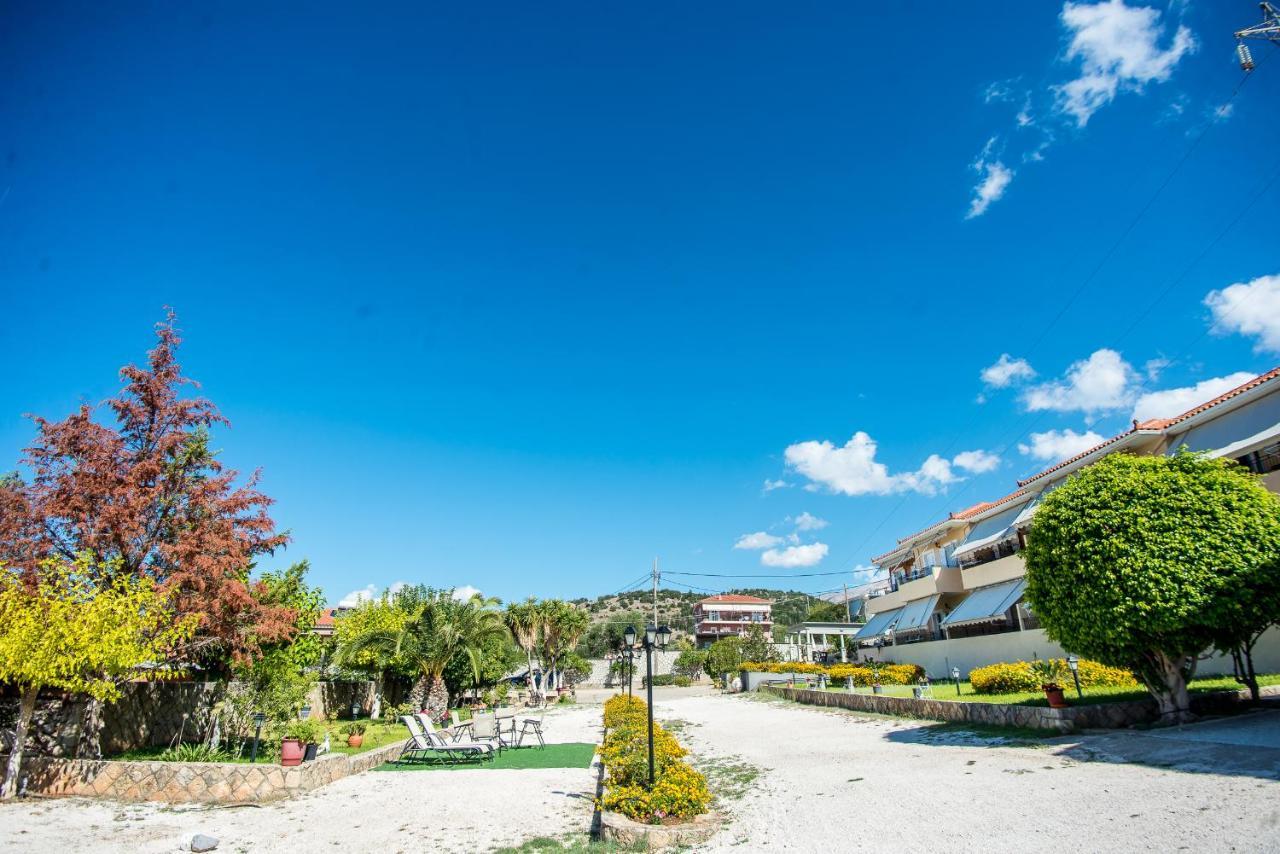 Aristotelis Apartments Razata Экстерьер фото